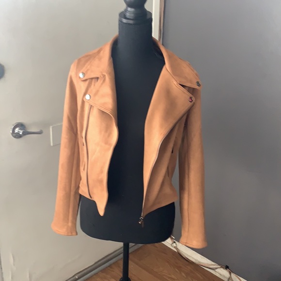 Jacket - Picture 3 of 3